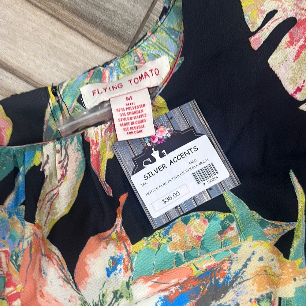 NWT Floral Sleeveless Top - Picture 2 of 4